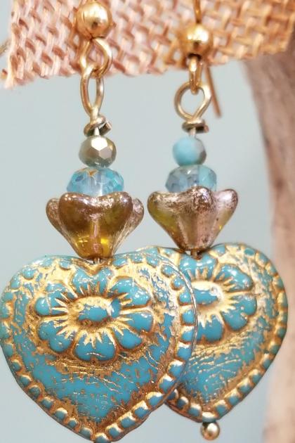 Vintage Aqua-Green Historical Heart Earrings