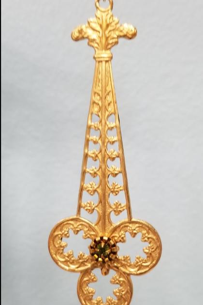 Peridot Pendulum Earrings