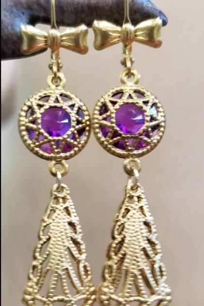Royal Purple Star Filigree Drop Earrings