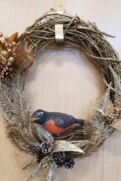 Robin Bird Winter Wreath